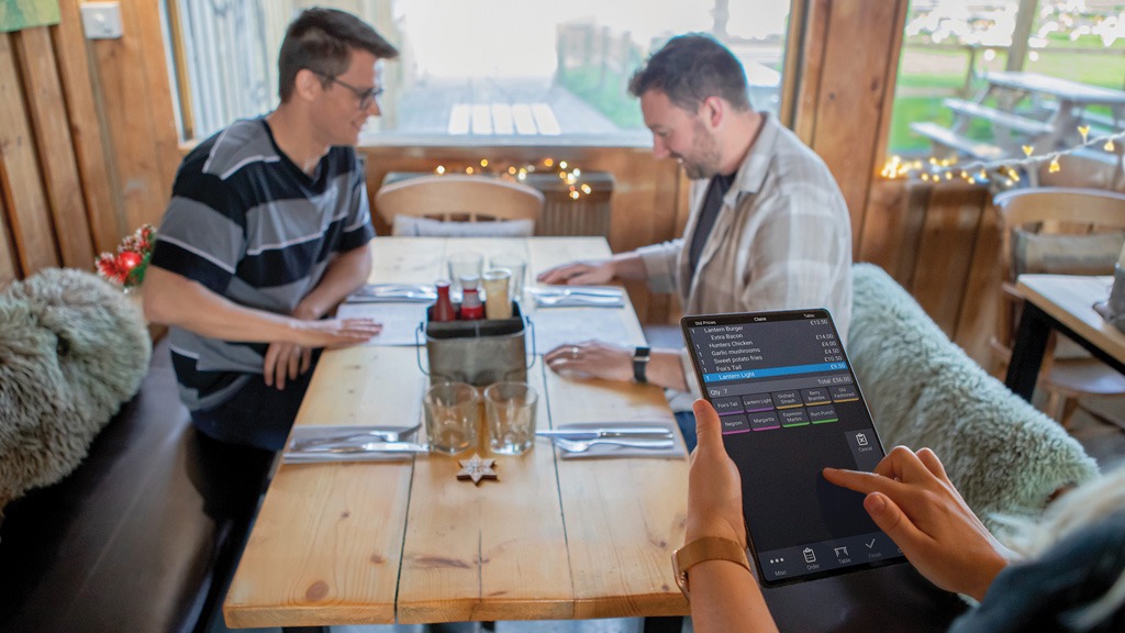 Effectively manage the hospitality Christmas rush article image