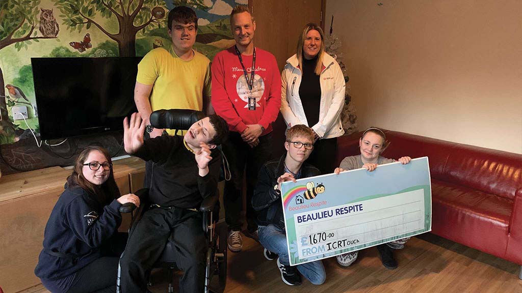 ICRTouch CEO Colin Ringer presents Beaulieu Respite with cheque